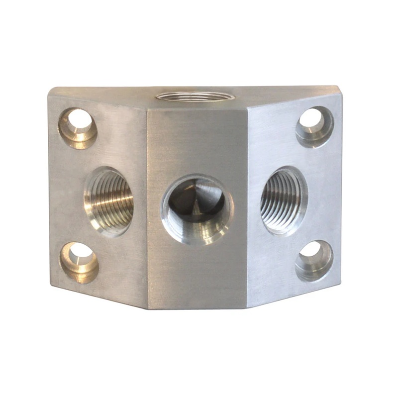 Aluminum wall manifold 1/2 F-NPT with (3) 1/4 F-NPT outlets