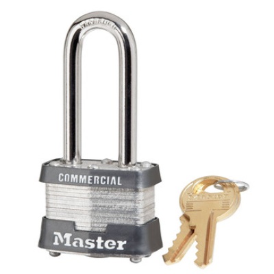 Cadenas à goupilles à clés uniques 1-9/16 po large avec anse de 2 po